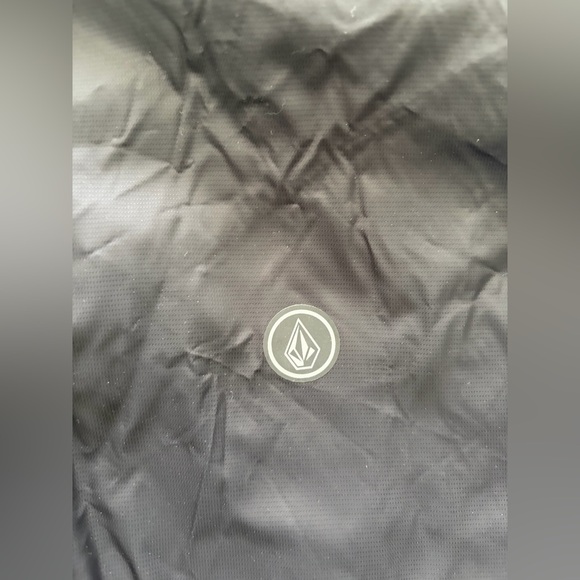Volcom rain jacket - Picture 2 of 4